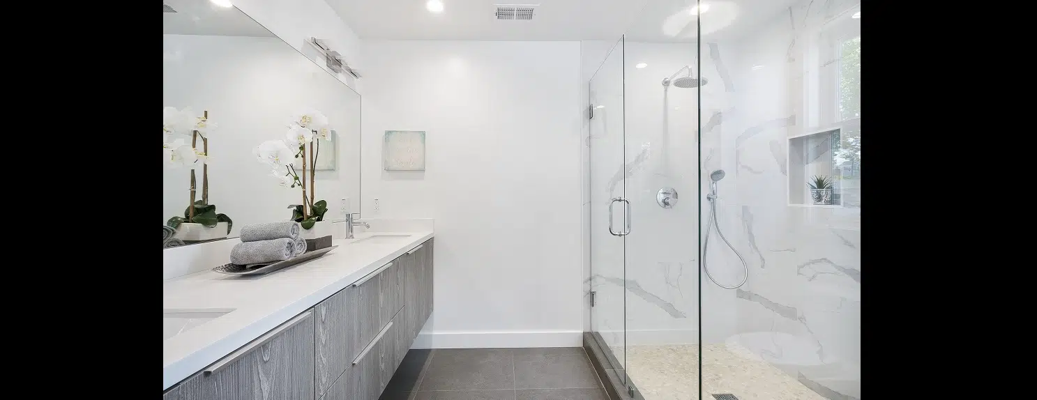 Szyby prysznicowe – które będą najlepsze? Podpowiadamy!